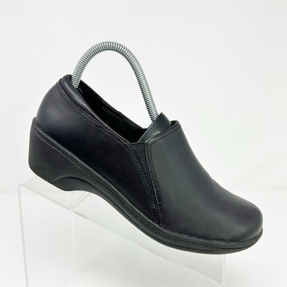 Clarks Shoes - Clarks Grasp Chime Black Leather Slip-On Size 8.5 Casual Slip Resistant Loafers